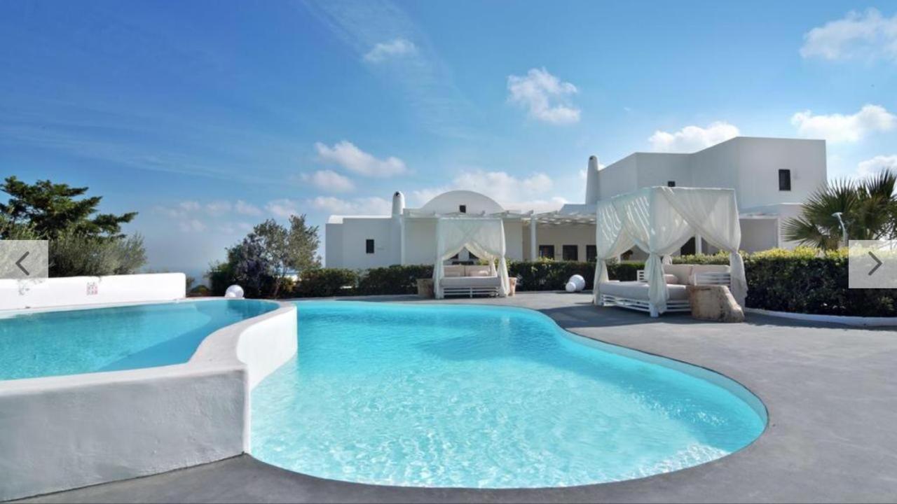Villa Harmony Luxury Private Fira (Santorini)