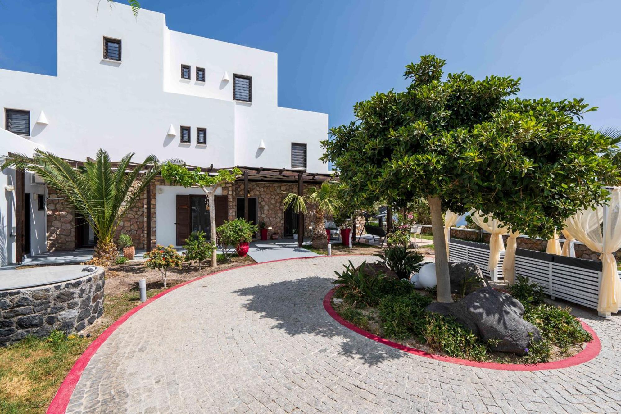 Villa Harmony Luxury Private Fira (Santorini)