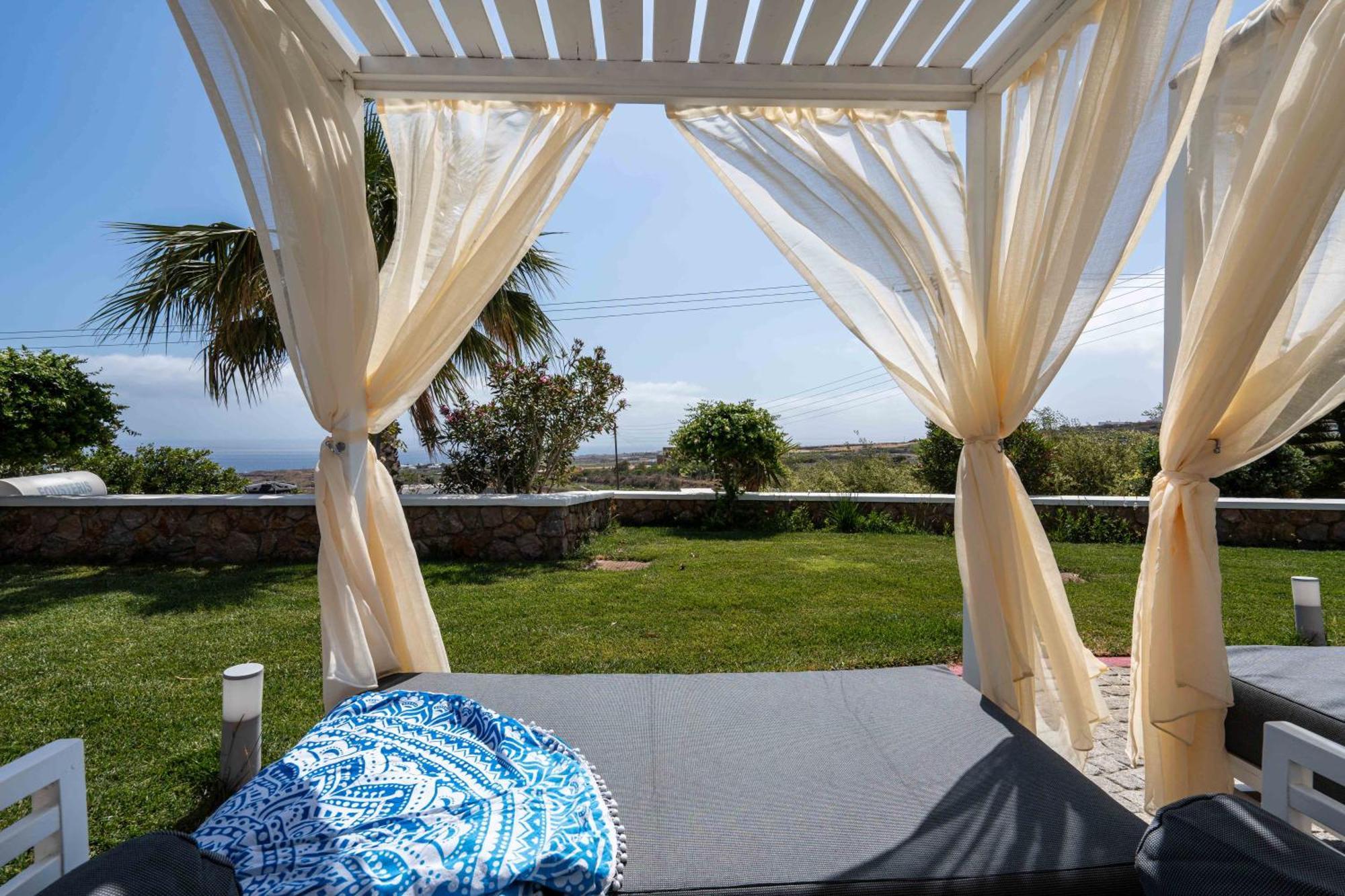 Harmony Luxury Private Fira (Santorini)